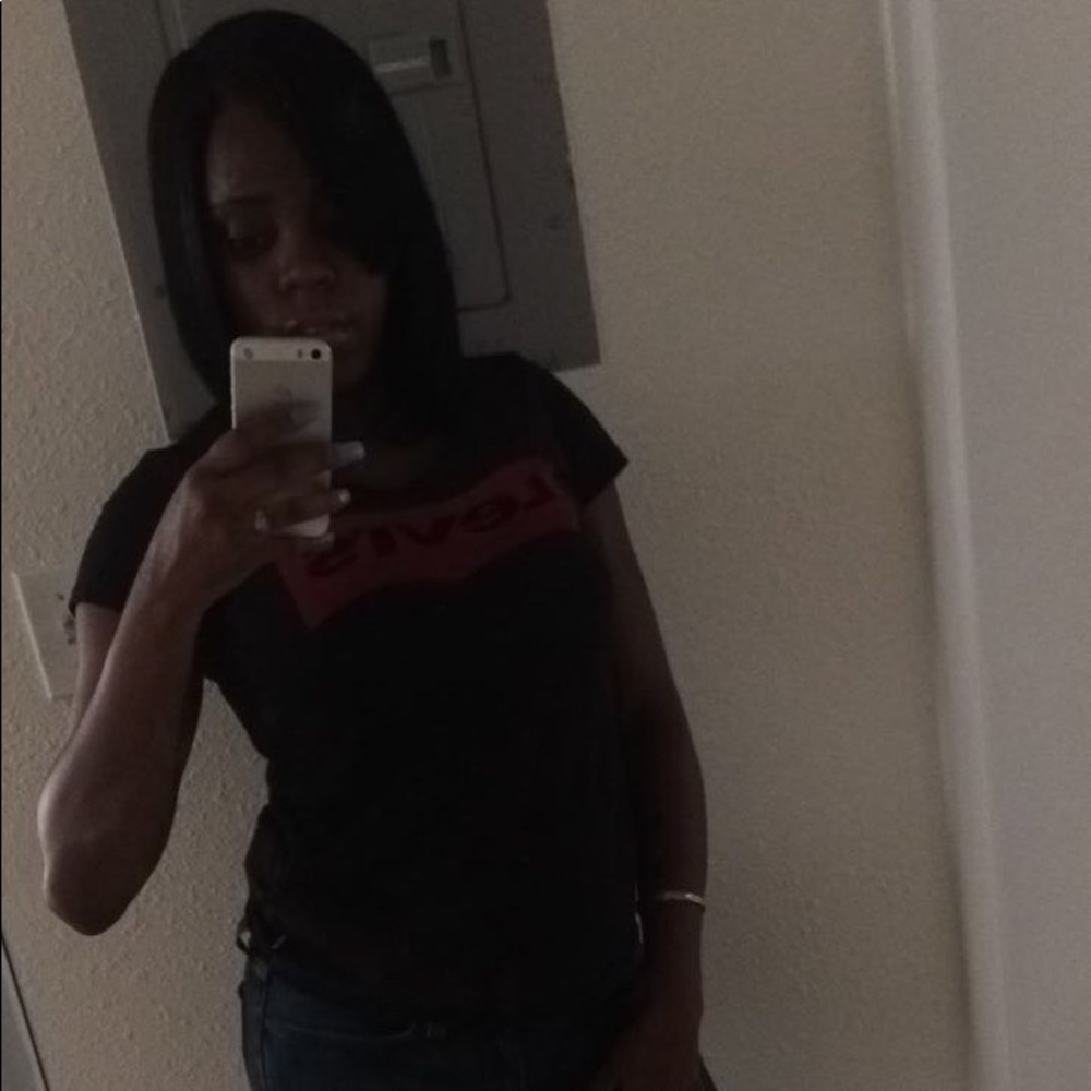 Meet your Posher, Gamesha